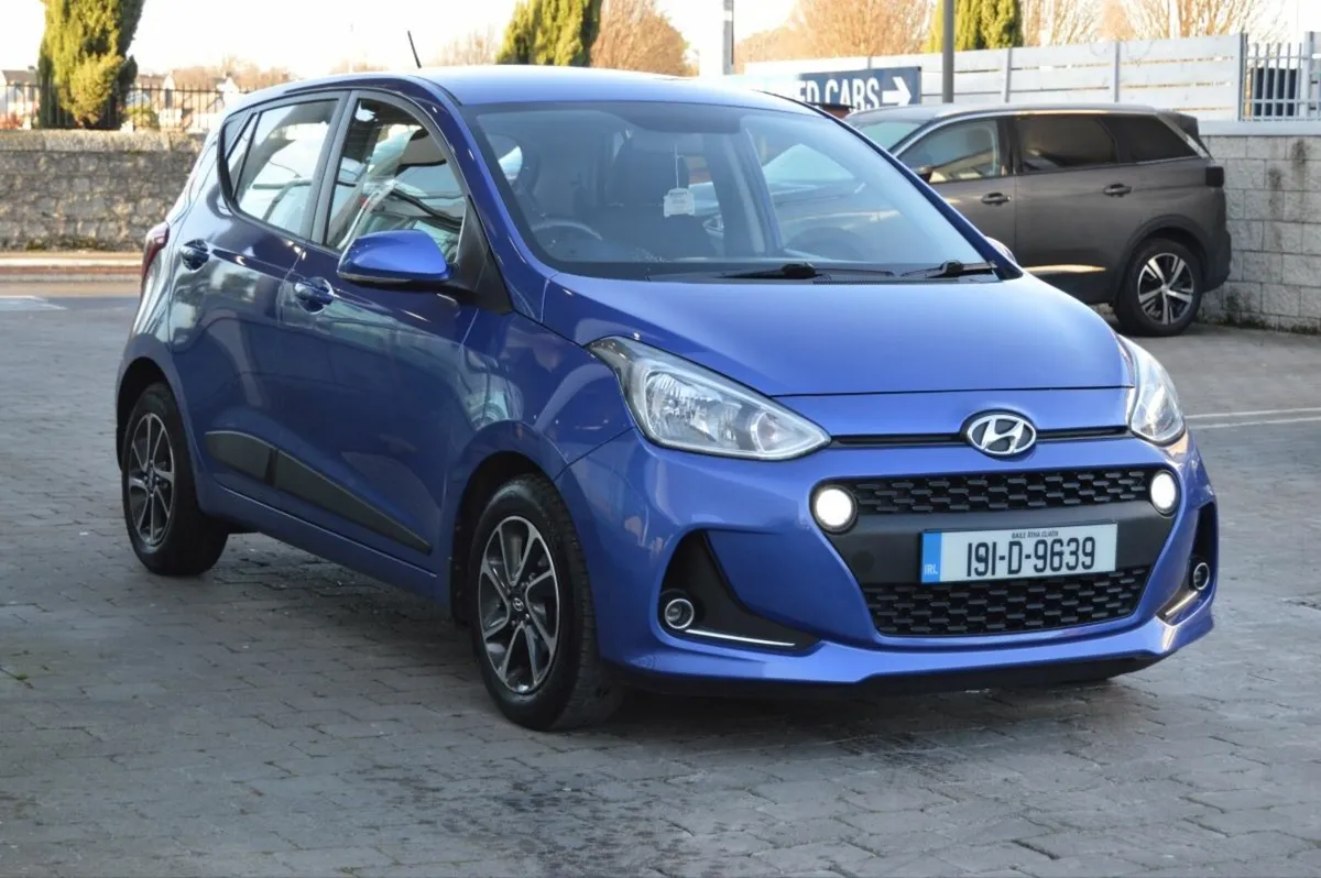 Hyundai i10 1.0 Deluxe - Image 3