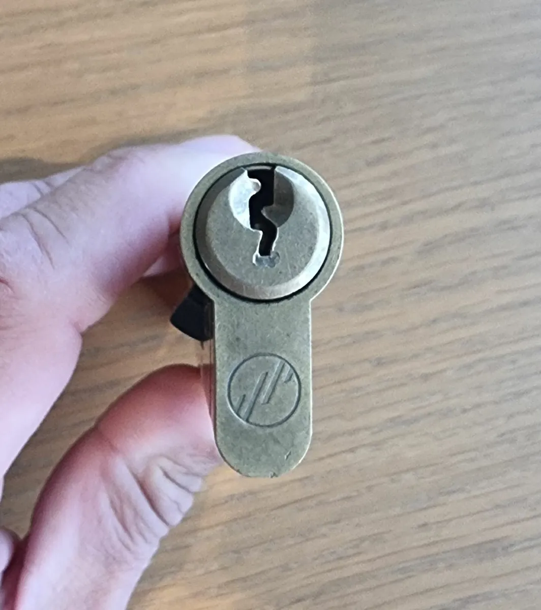 Door Lock Cylinder Brass - Image 1