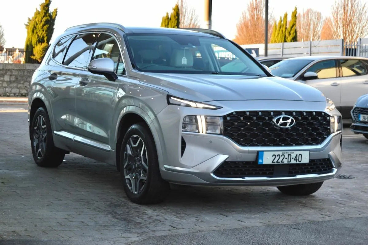 Hyundai Santa Fe 1.6 PHEV 4WD Premium Auto, Pan Ro - Image 4