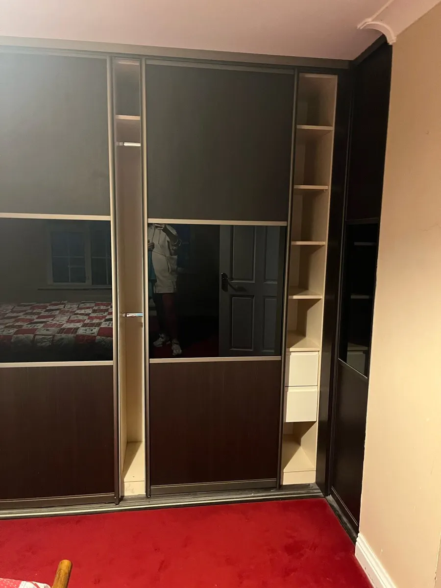 Sliderobe wardrobe doors - Image 1