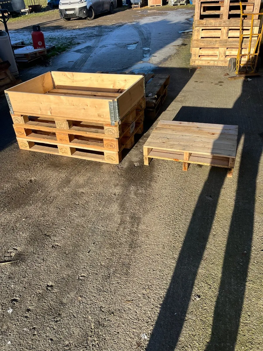 Pallets & Pallet Collars - Image 2