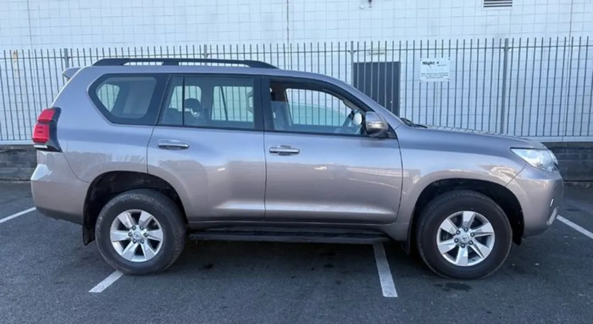 2018 Toyota Landcruiser 2.8L Diesel Crew Cab - Image 2