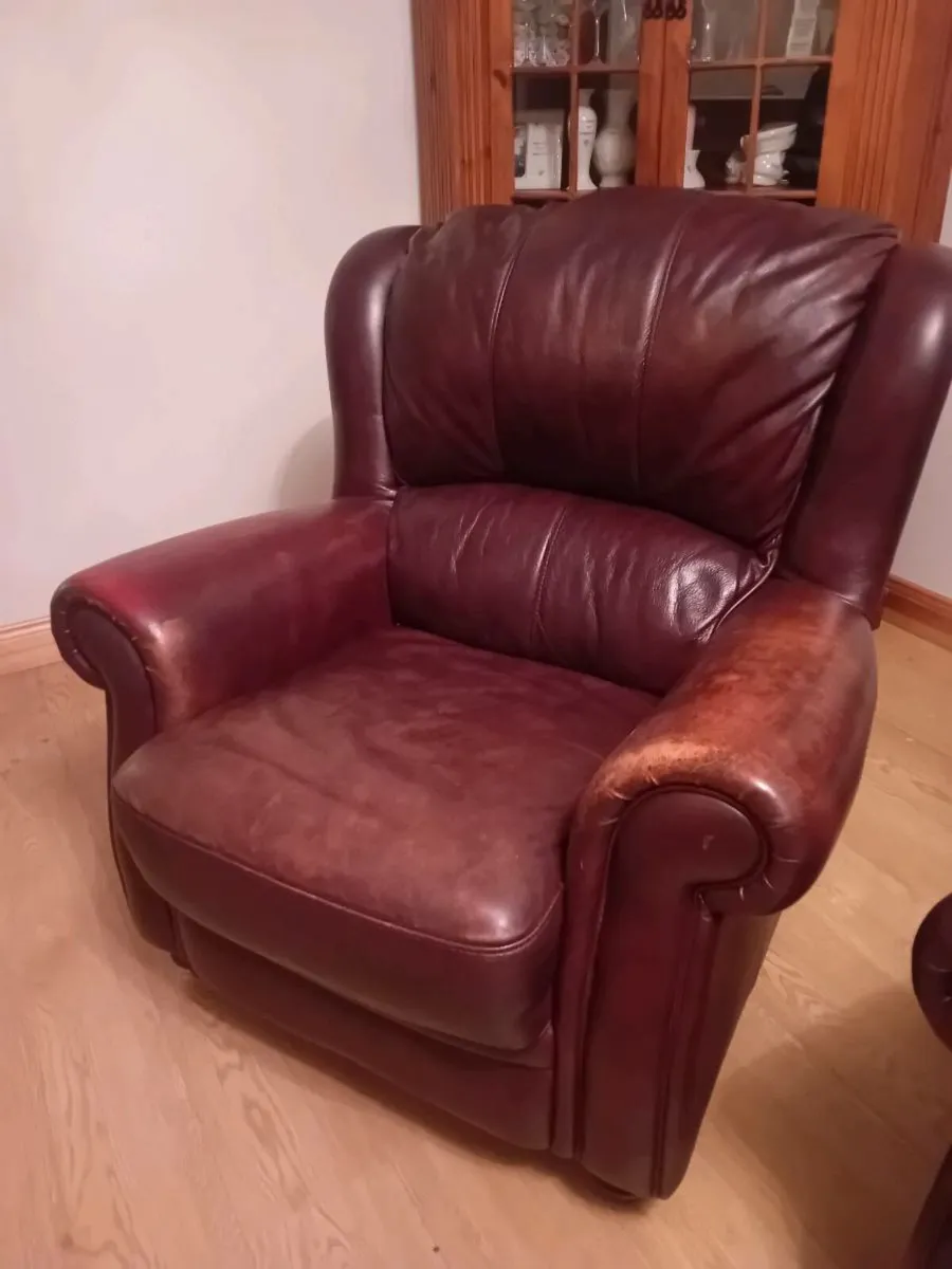 Leather sofa - Image 2