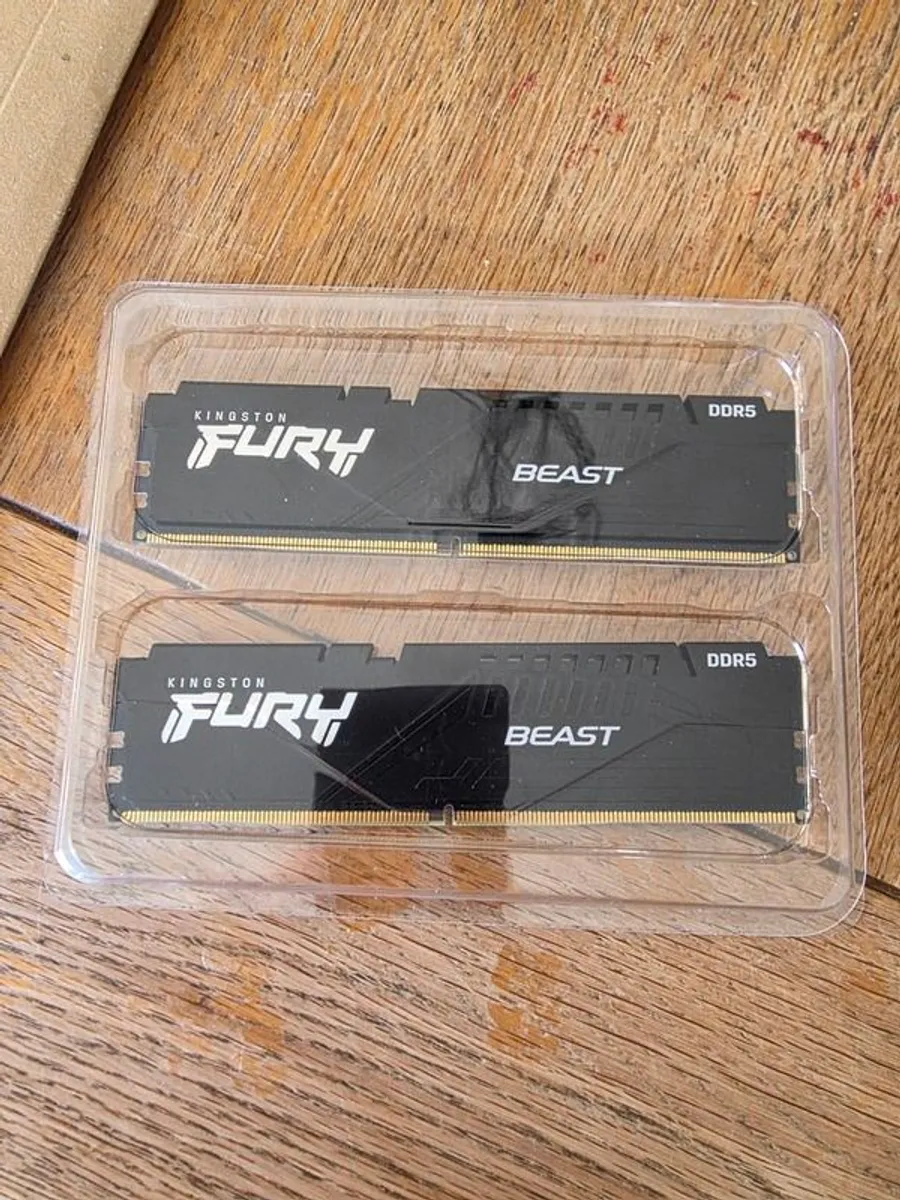 Kinston Fury Beast 6400mts 32 GB Kit - Image 1