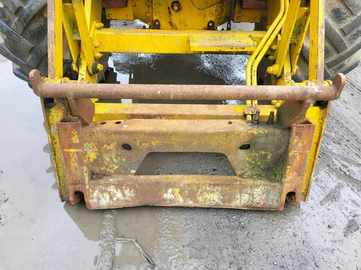 Volvo Loader - Image 2