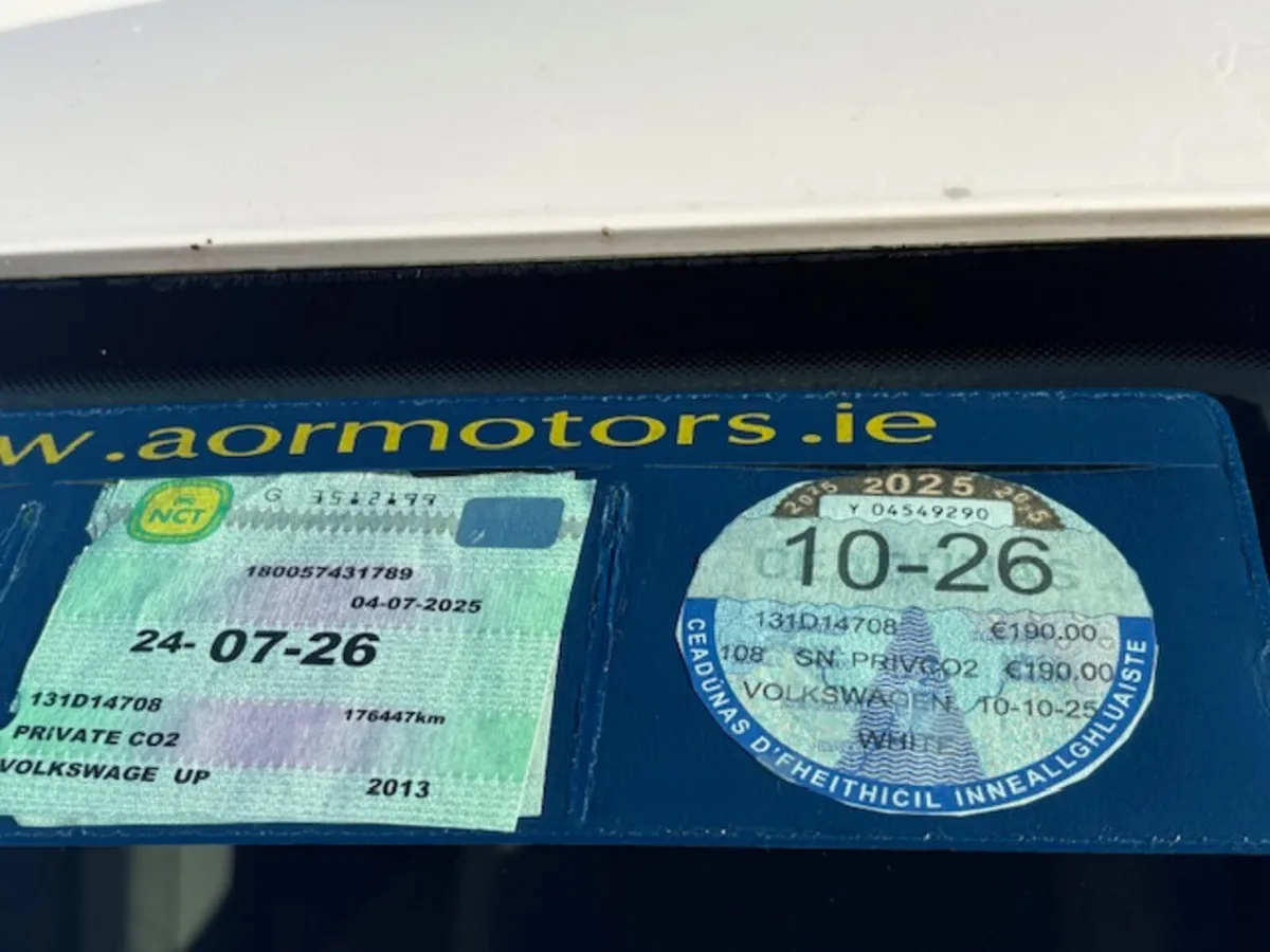 Volkswagen up! 2013 - Image 4