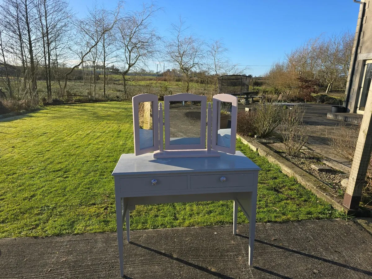 Dressing Table - Image 1