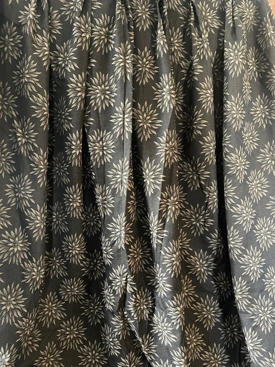 2 Pairs of Handmade Curtains - Image 1