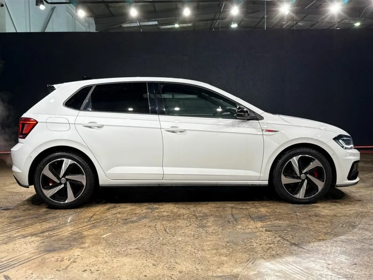 Volkswagen Polo 2.0L GTI HOT HATCH - DIAMOND CUT A - Image 3