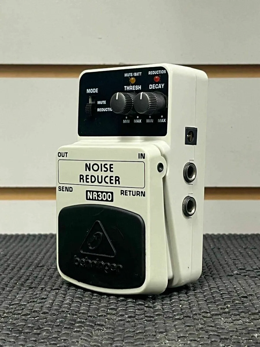 Behringer NR300 Noise Reducer - Image 1