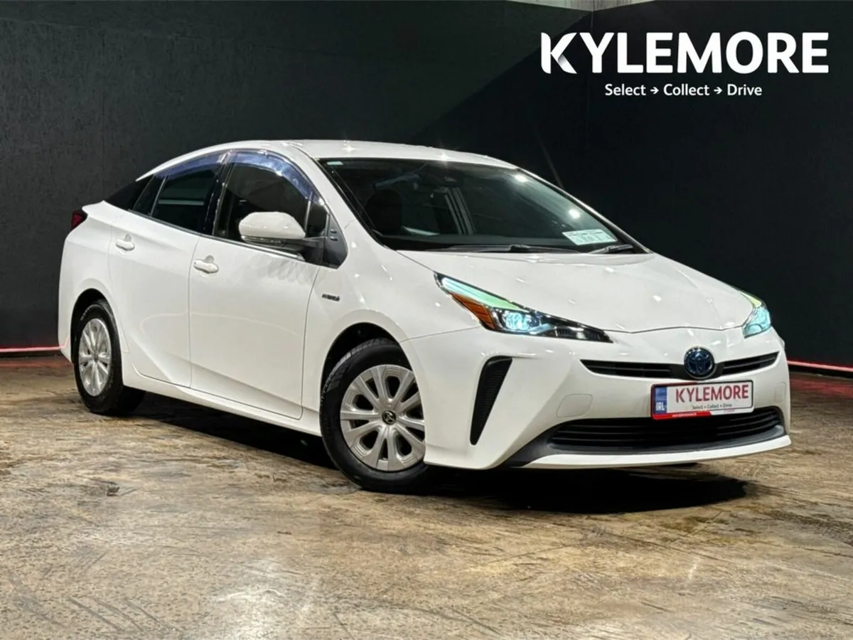 Toyota Prius HYBRID 1.8L AUTOMATIC - Image 1