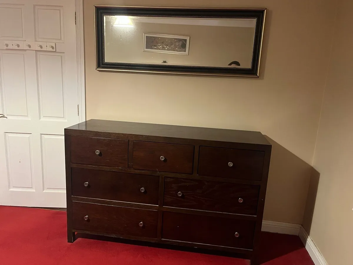 Chest of drawers & matching mirror - Image 2
