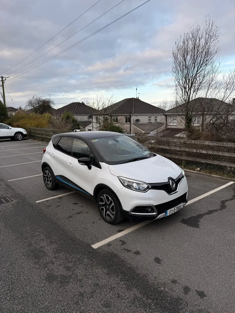 PRICE 9350//Renault Captur 2017 (Automatic) - Image 1