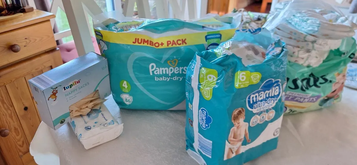 Nappies size 4 and 6