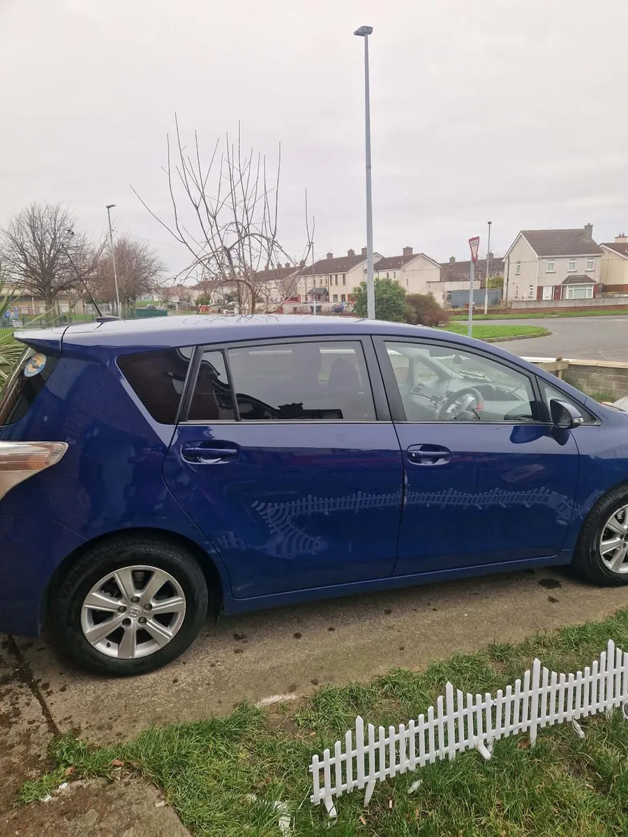 Toyota Verso - Image 1