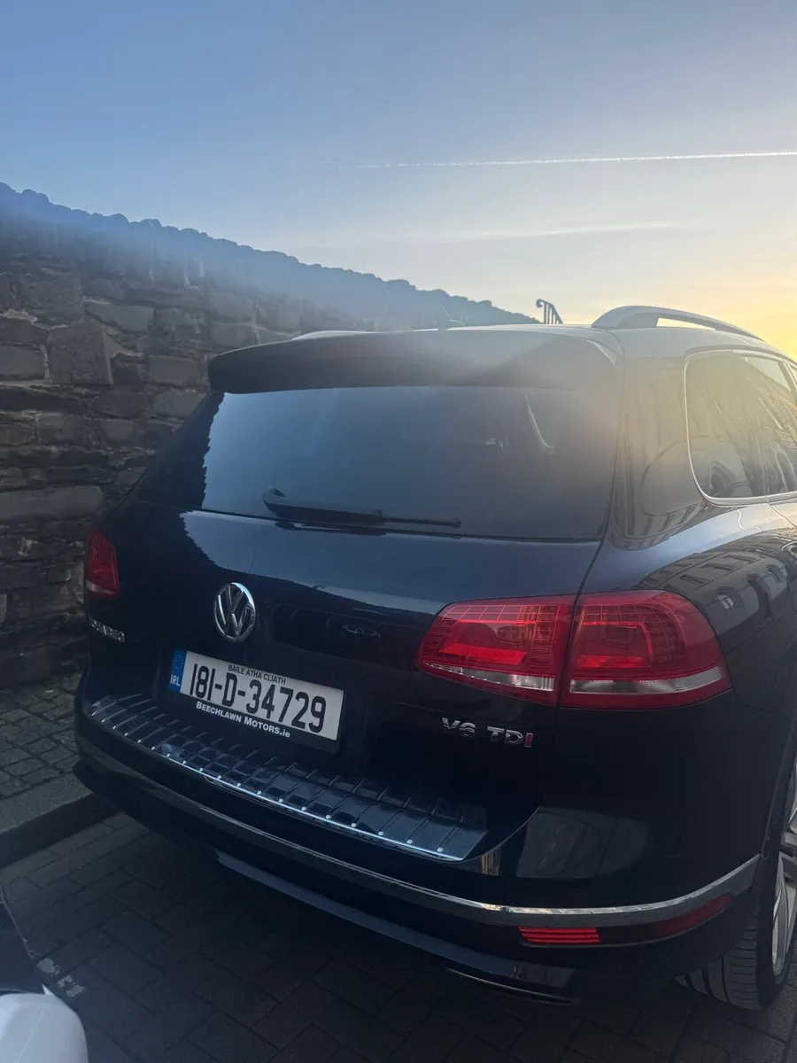 2018 VW Touareg - Image 3