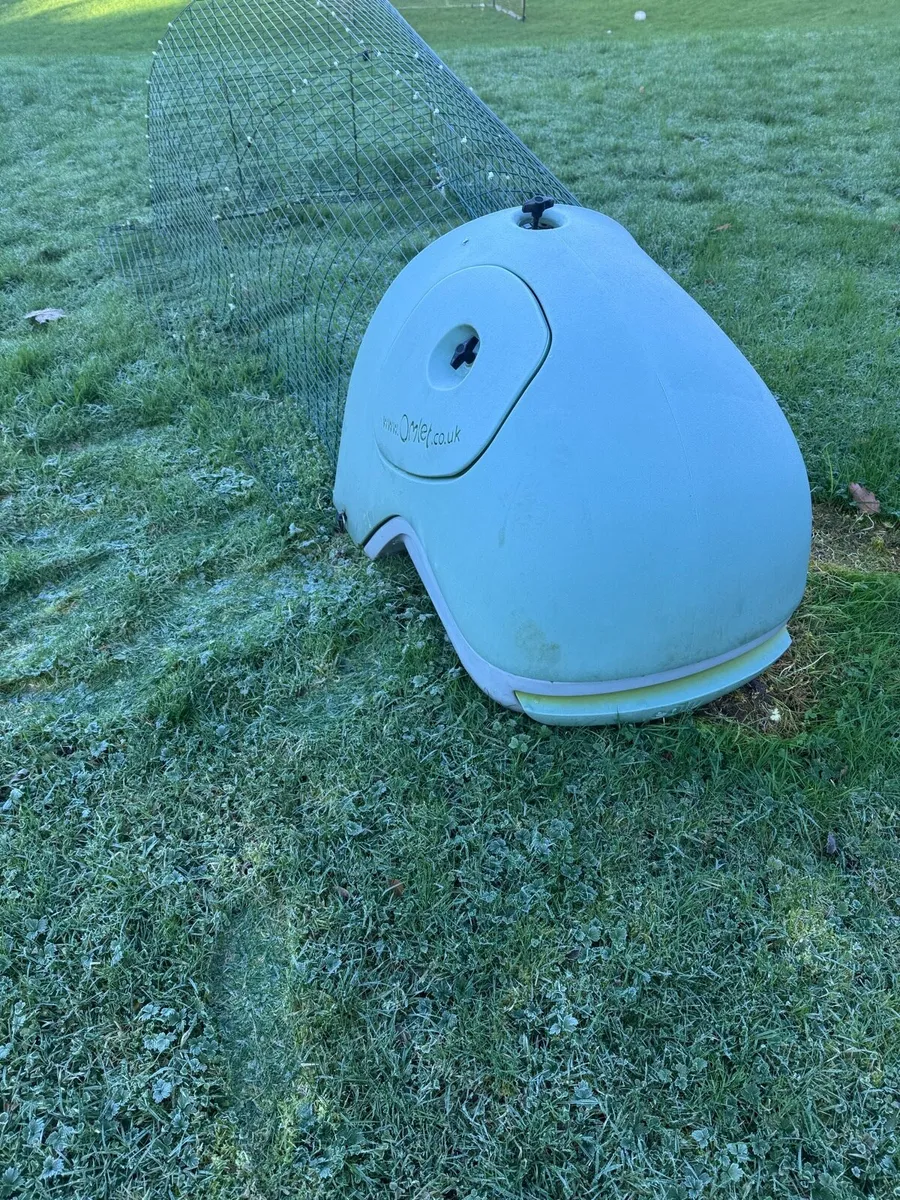 Eglu Chicken Coop - Image 1