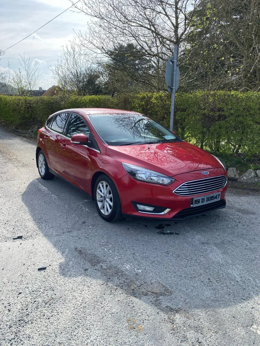 Ford Focus 2015, 6 speed - HIGH SPEC - Image 4