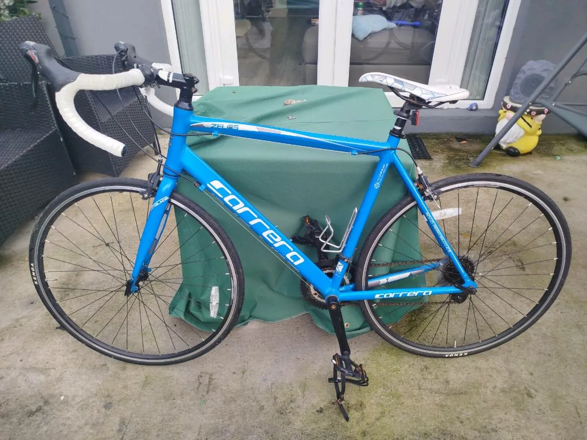Carrera zelos road bike - Image 2