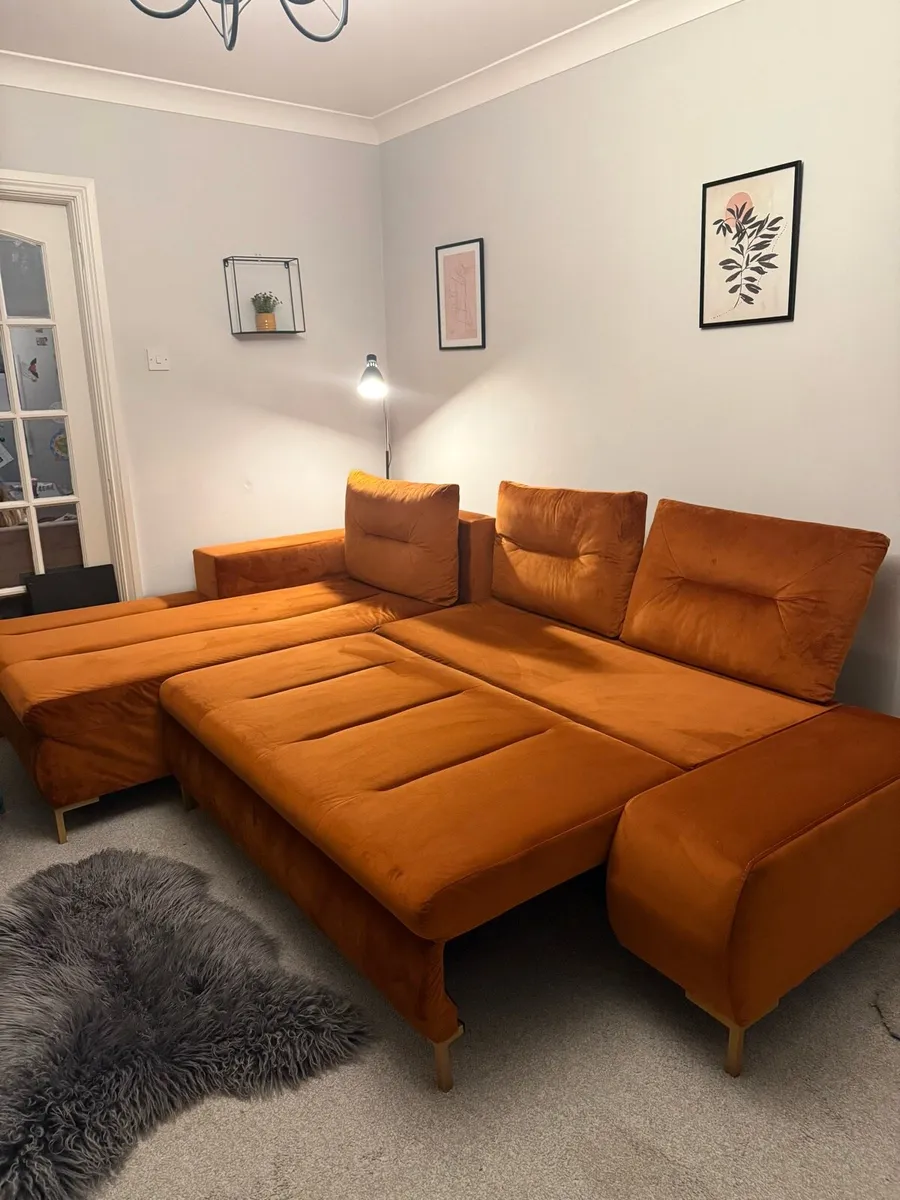 L shape sofa bed - Image 1