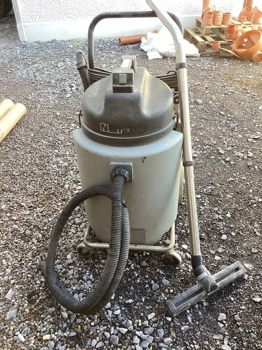 Numatic industrial Hoover