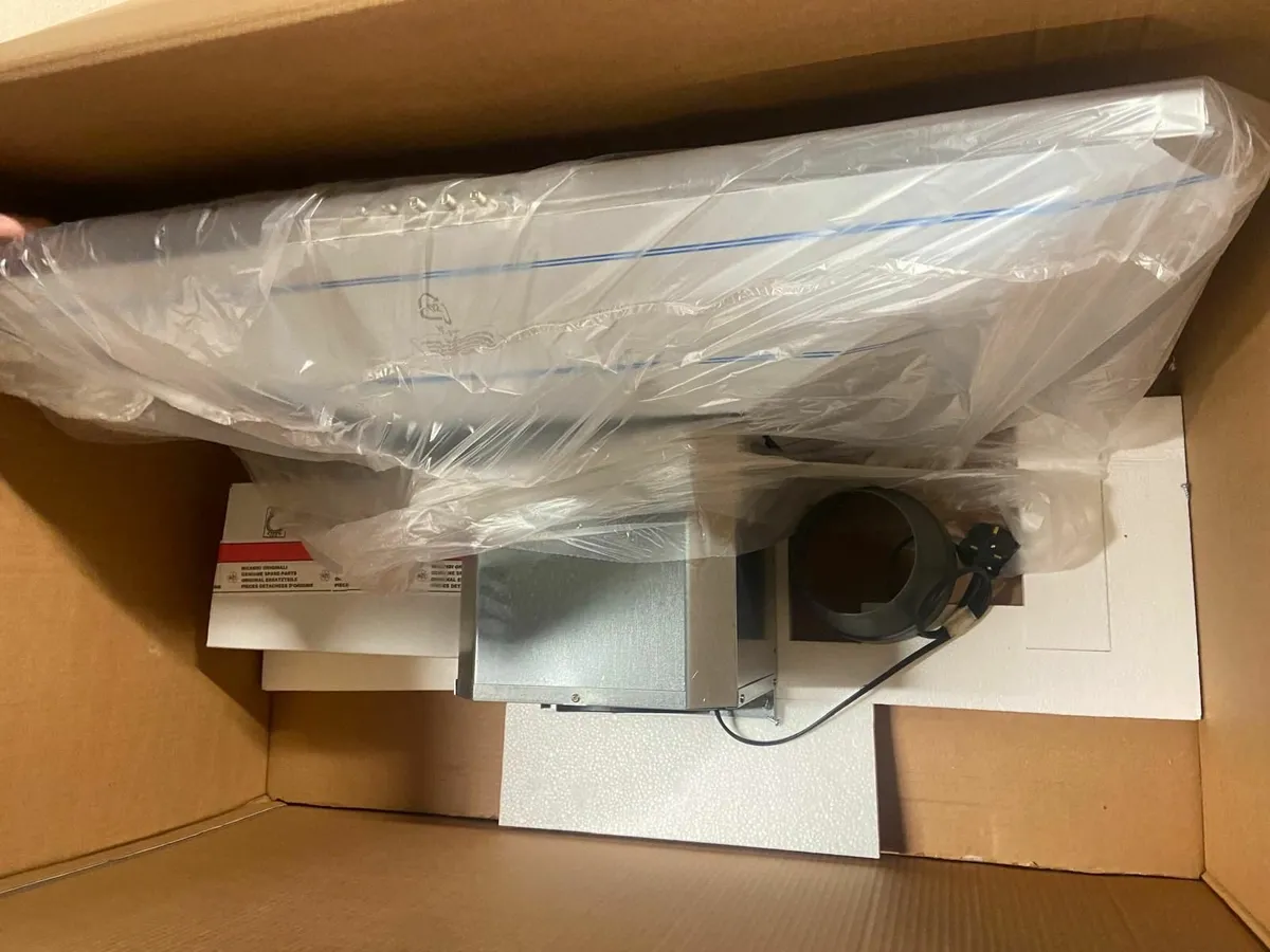 Cooker Hood - Image 4