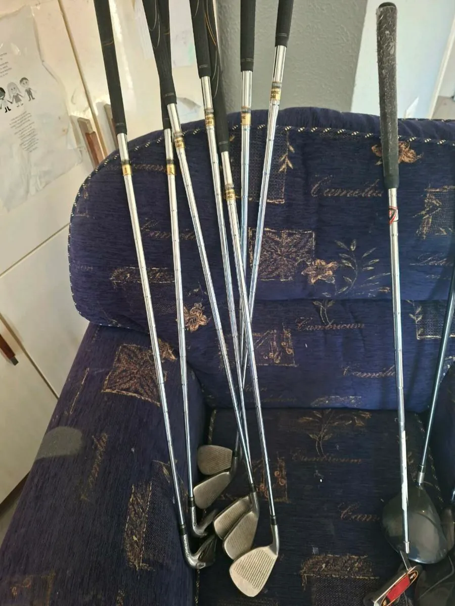 Taylor made burner driver and irons - Image 2