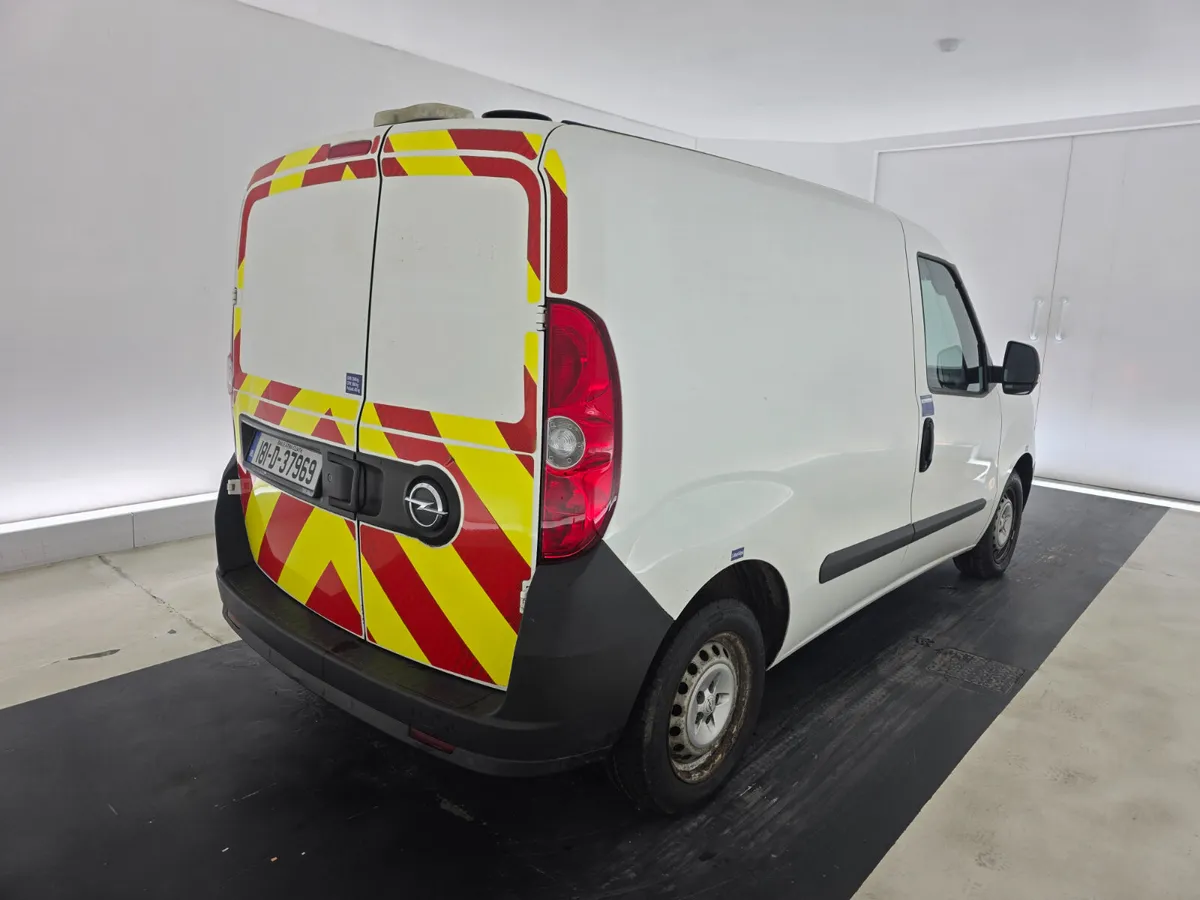 Opel Combo 2018 For Auction!! - Image 3