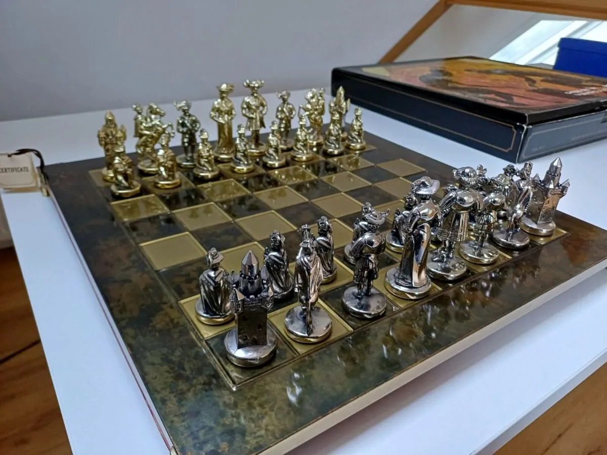 Chess Set ( Manopolous) - Image 4