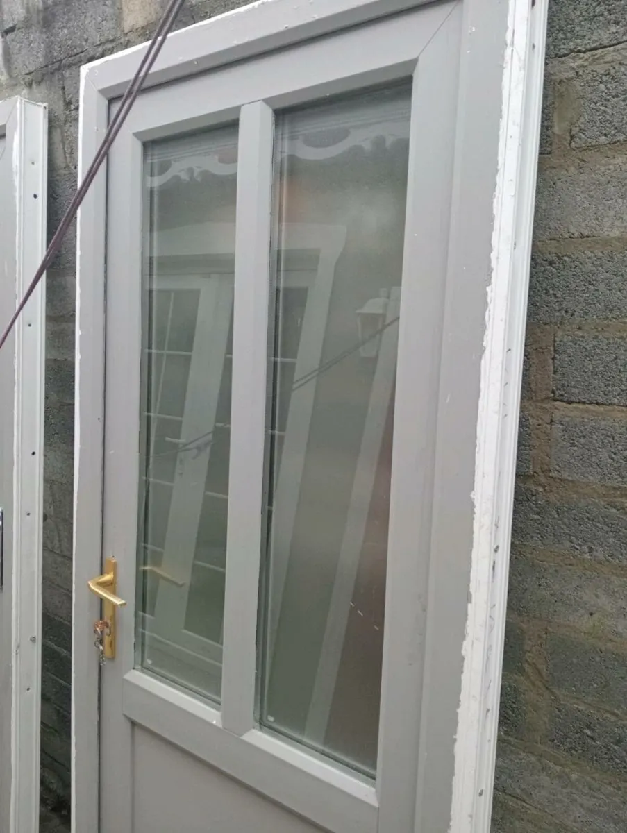 🏠 HIGH QUALITY DOOR AVAILABLE 🏠 - Image 4