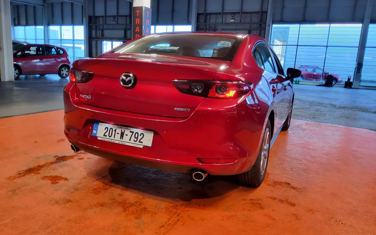 Mazda Mazda3 2020 - Image 3