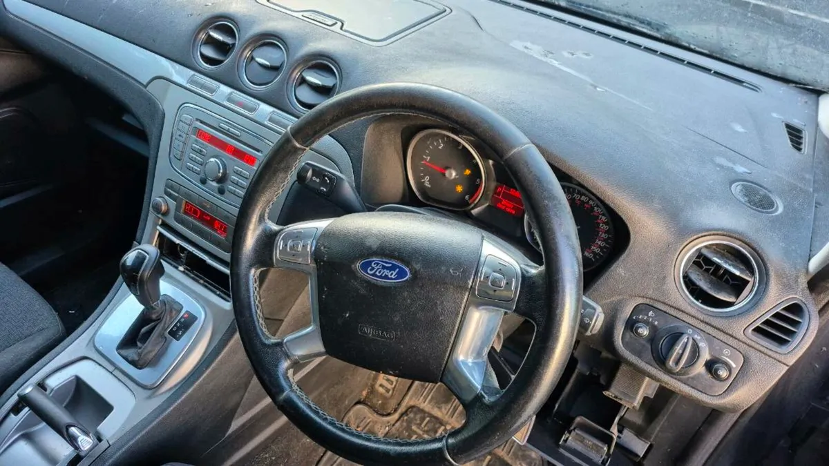 Ford Galaxy (AUTOMATIC) 2010 - Image 3