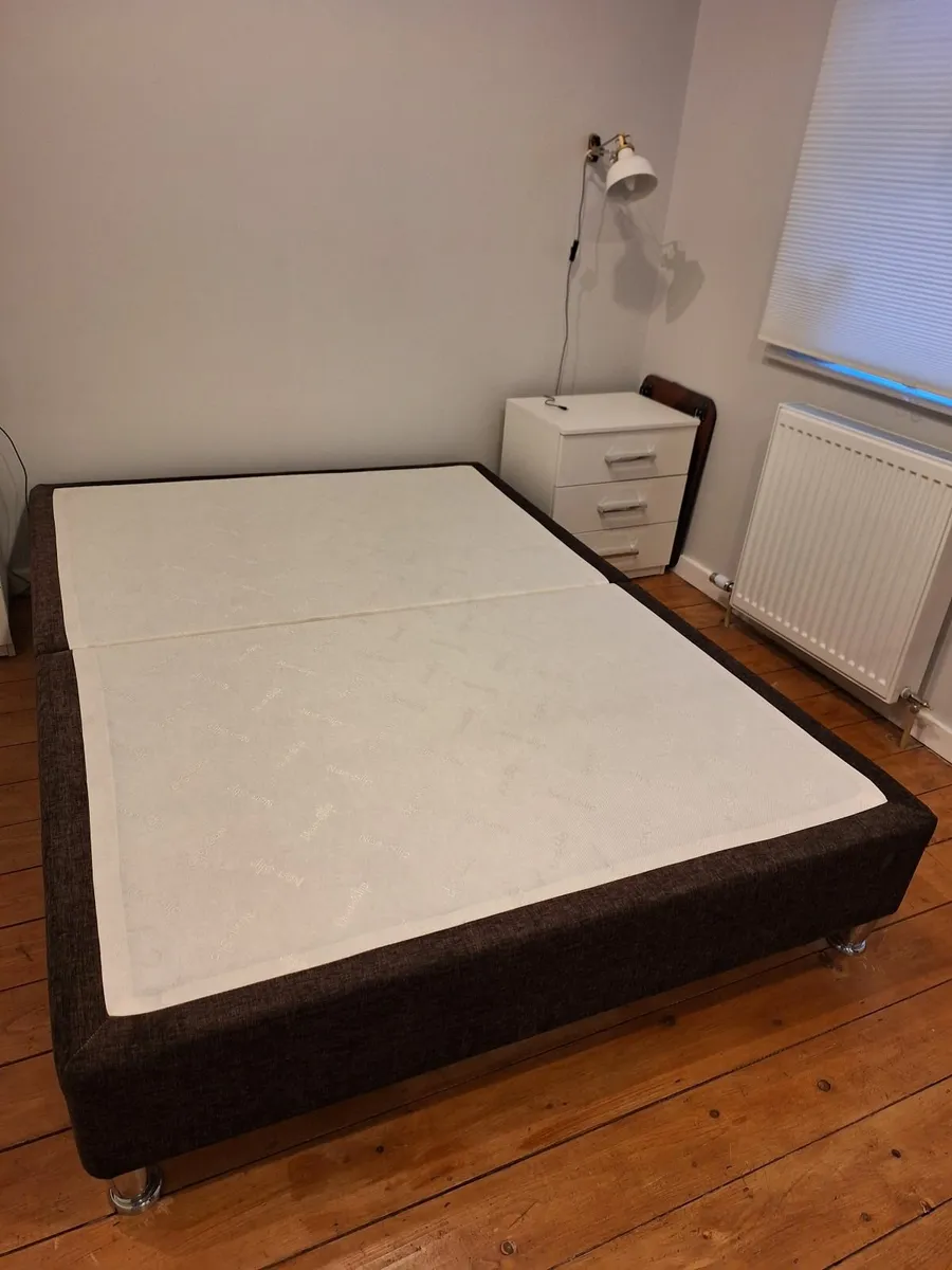Double size bed - Image 2