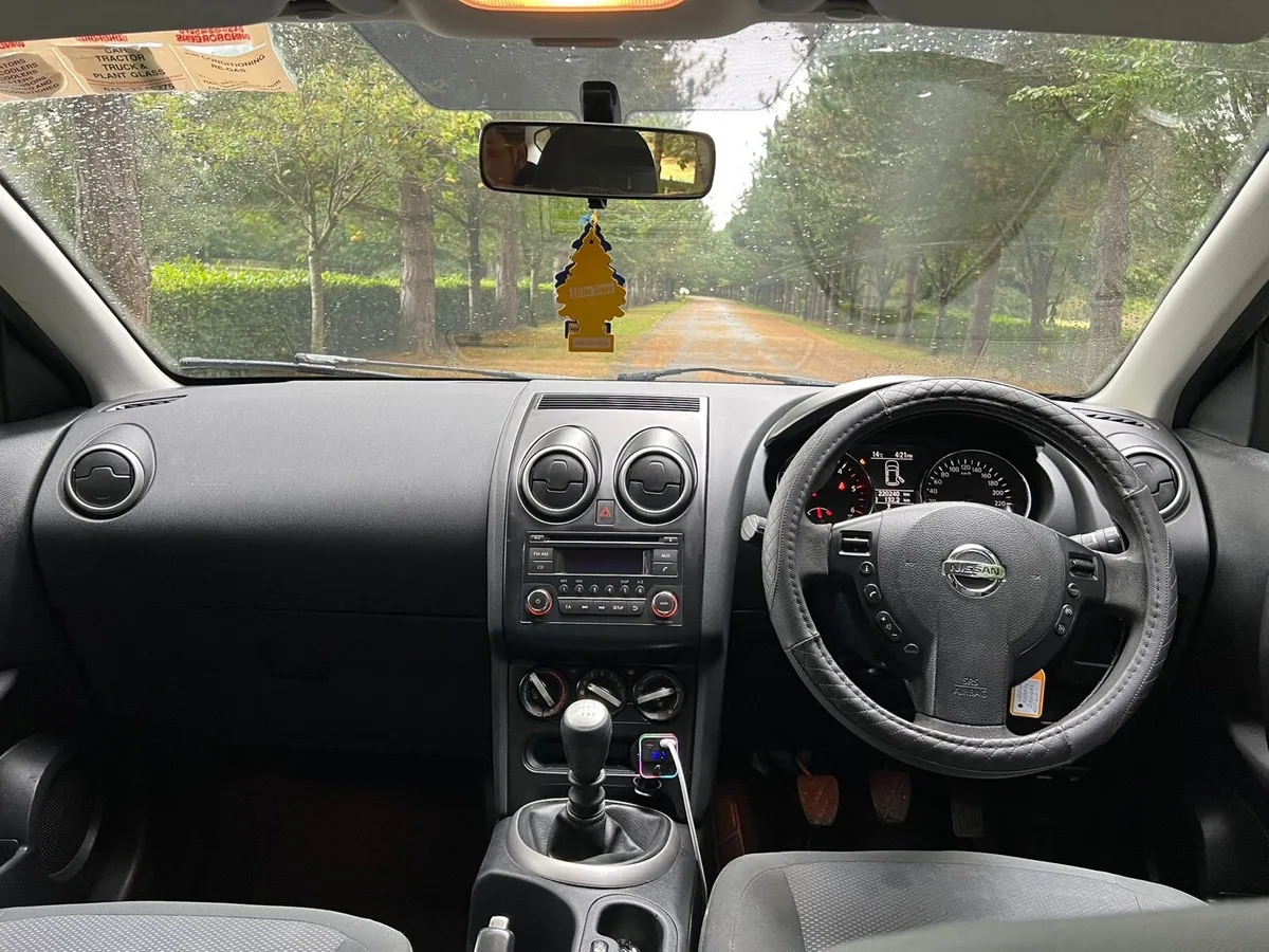 Nissan Qashqai 2012 1.5 diesel NCT&TAX - Image 4