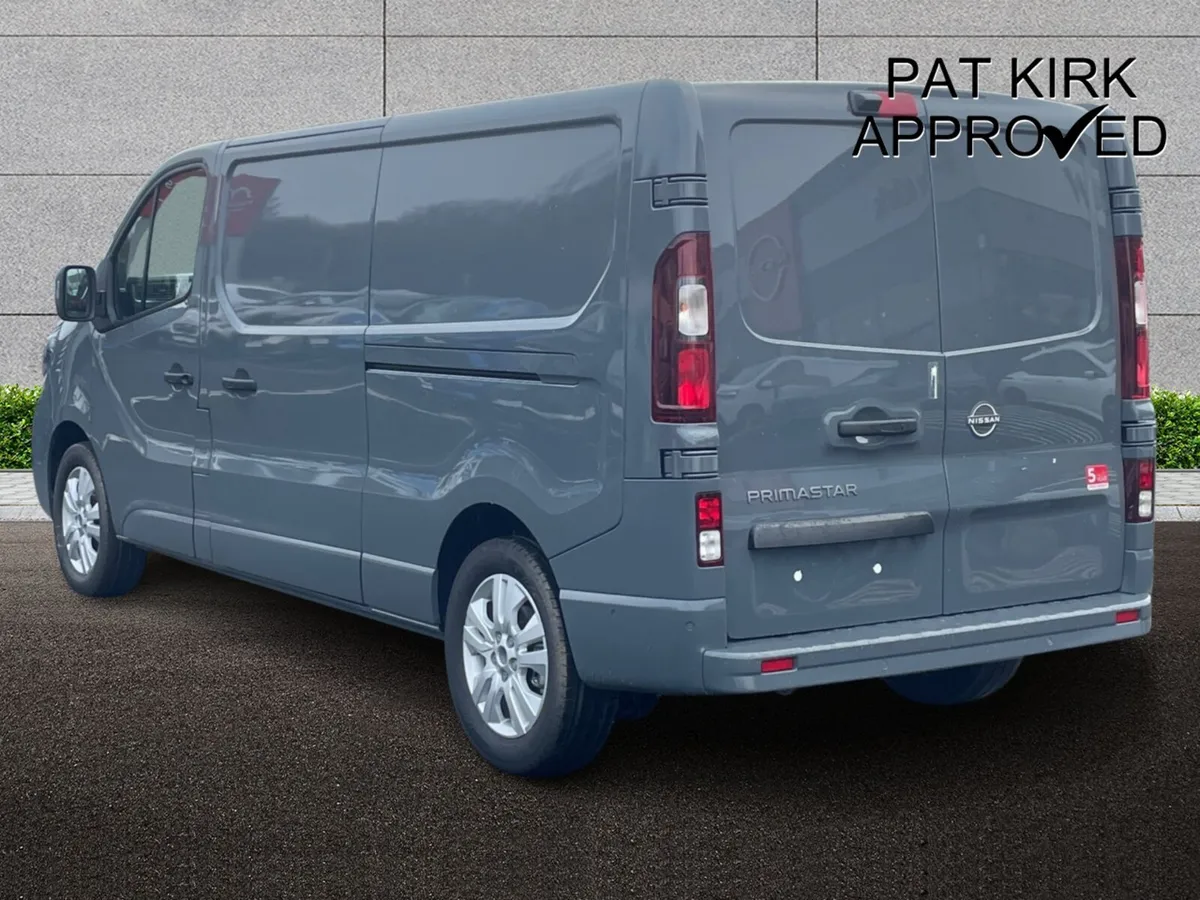 Nissan Primastar 30 L2 Diesel Tekna - Image 2