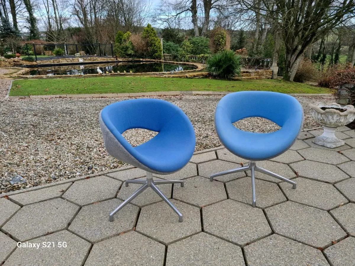 Pair Of Boss Design Reception Chairs - Image 2