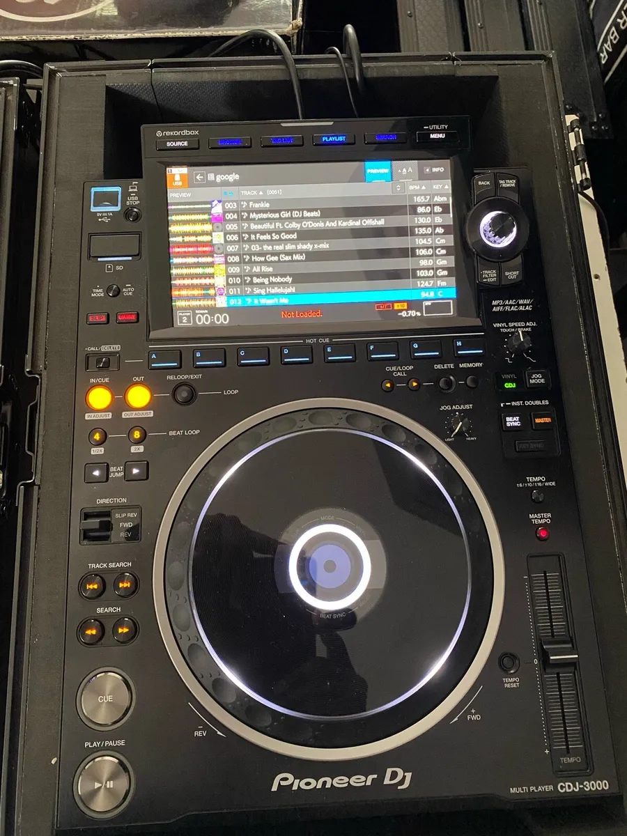 Pioneer CDJ 3000(pair) - Image 1
