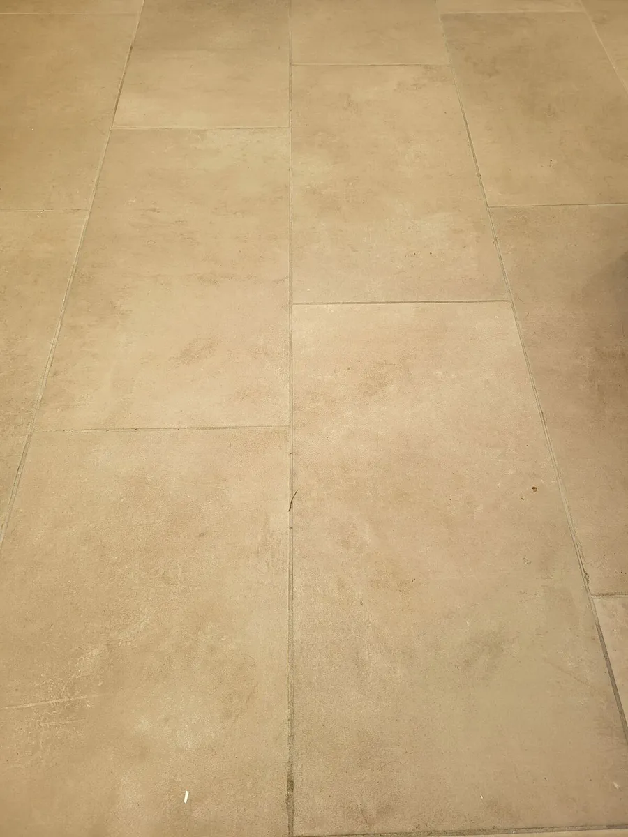 Floor tiles - Image 2