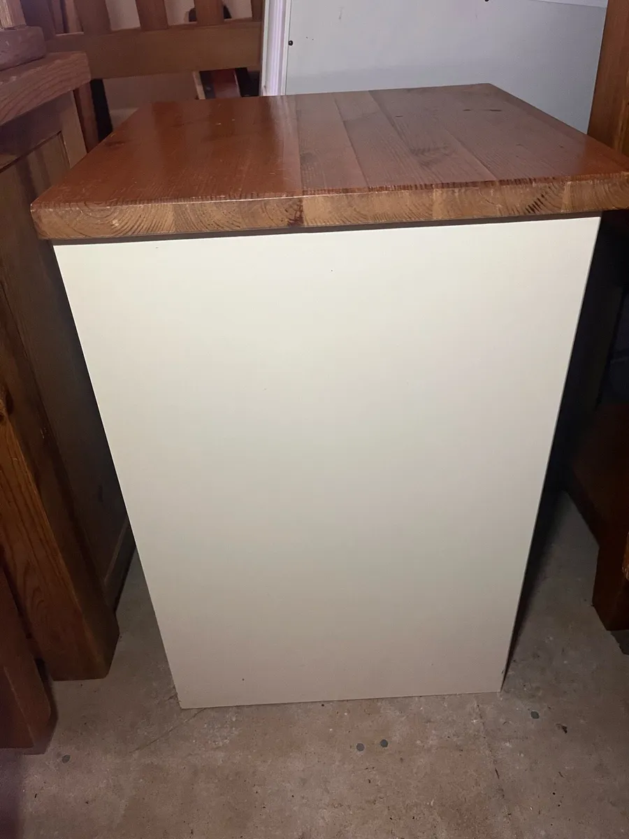 Bed side locker - Image 3