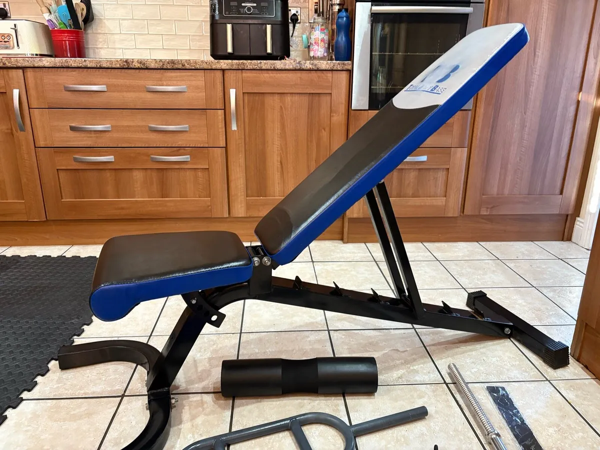 GYM COMPLETE WEIGHTLIFTING SET UP, 100KG WEIGHTS! - Image 2