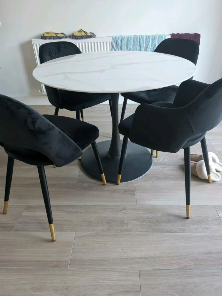 Marble Look Kitchen Table & Chairs - Image 3