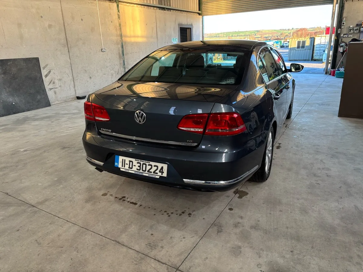 VW Passat - Image 2