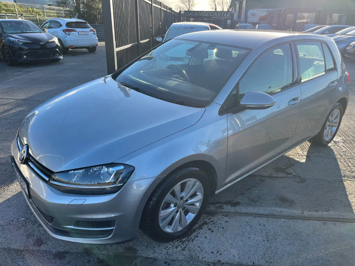 Volkswagen Golf 2015, 1.2 TSI 5DR AUTO LOW KMS - Image 3