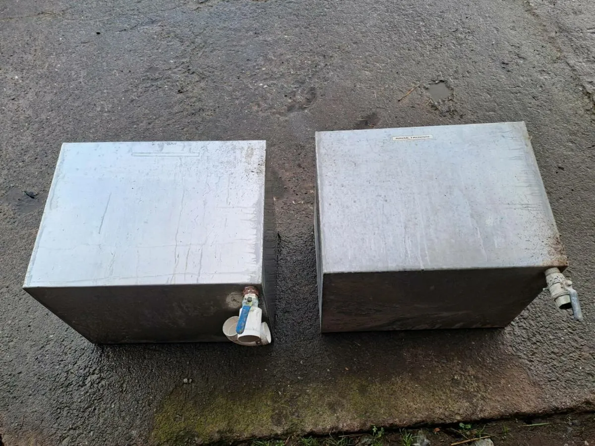 Parlour Wash Troughs - Image 1