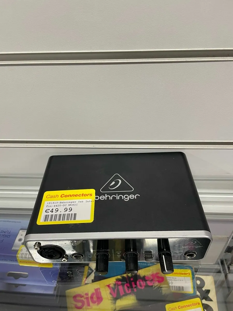 Behinger U-Phoria UMC22 Audio interface - Image 3