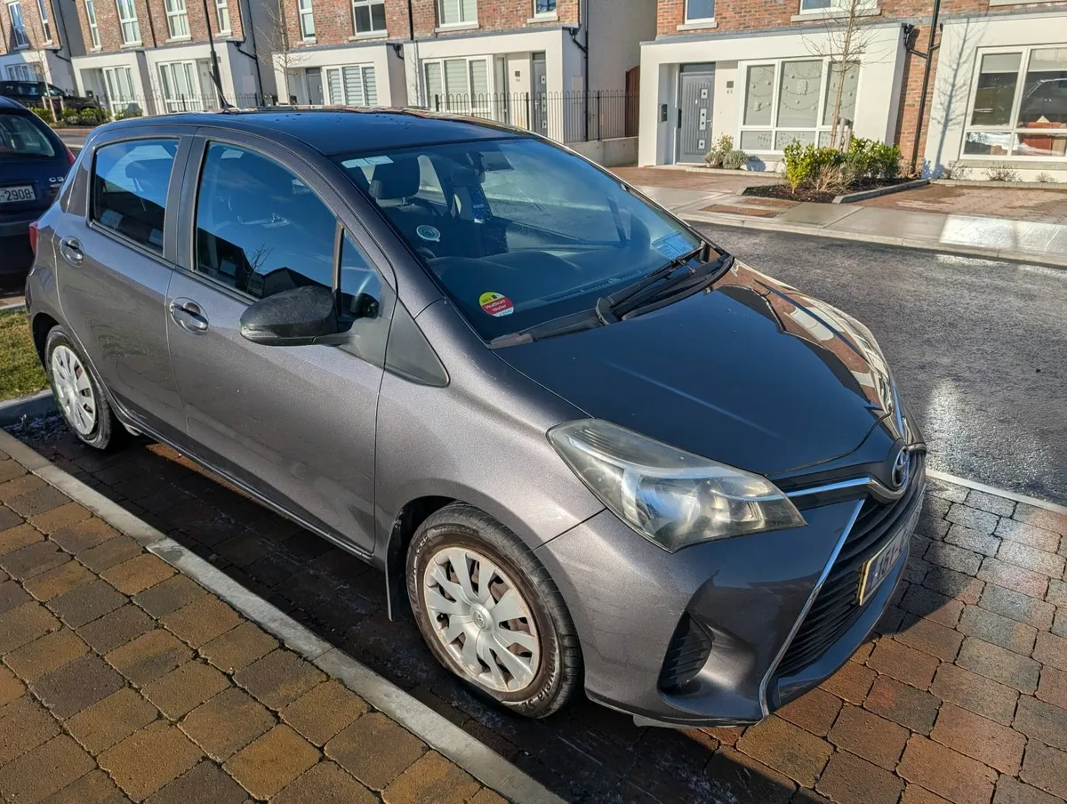 Toyota Yaris 2015 1.0 LUNA - Image 1