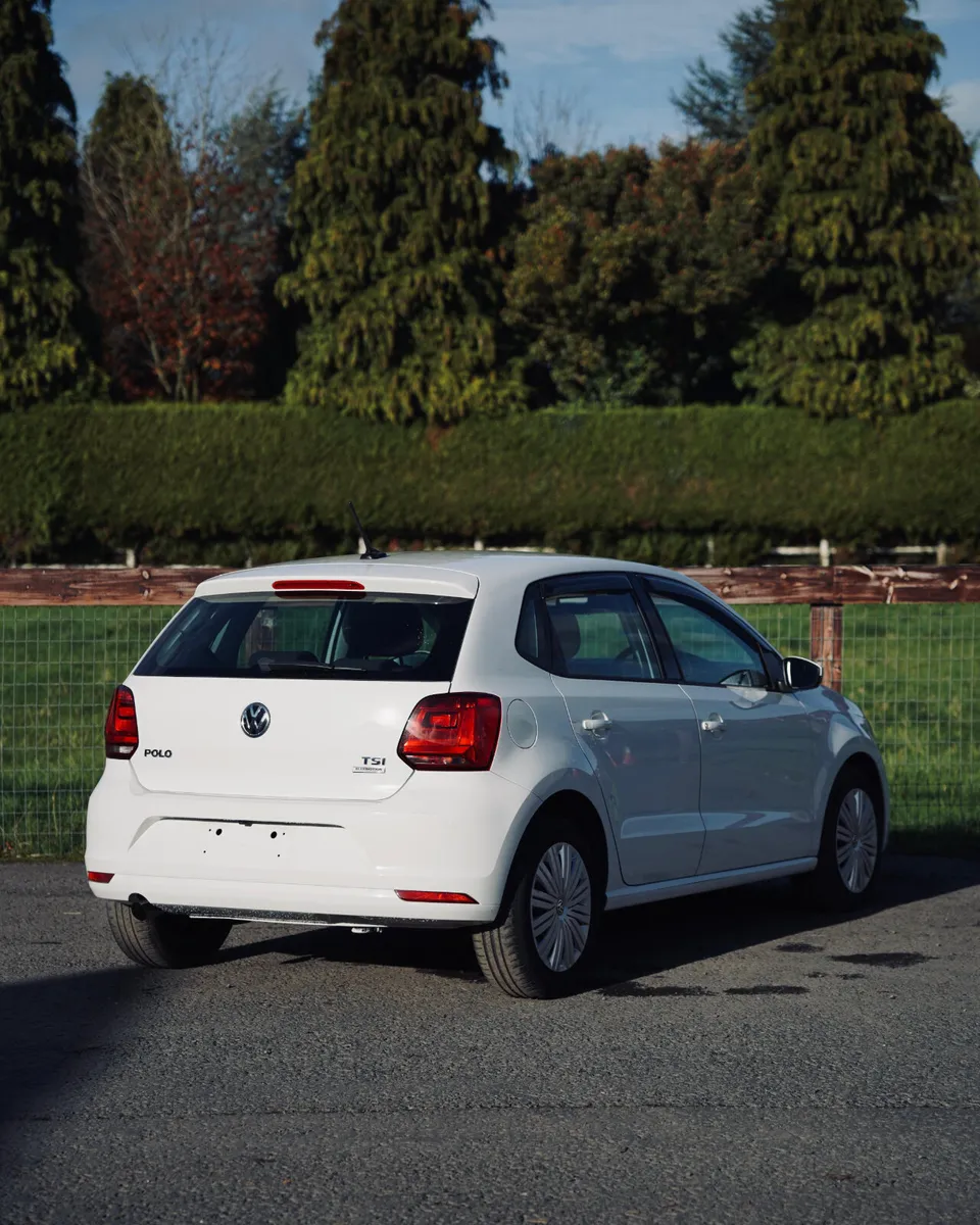 🌟 Volkswagen Polo 1.2 TSI Comfortline 2015 With L - Image 4