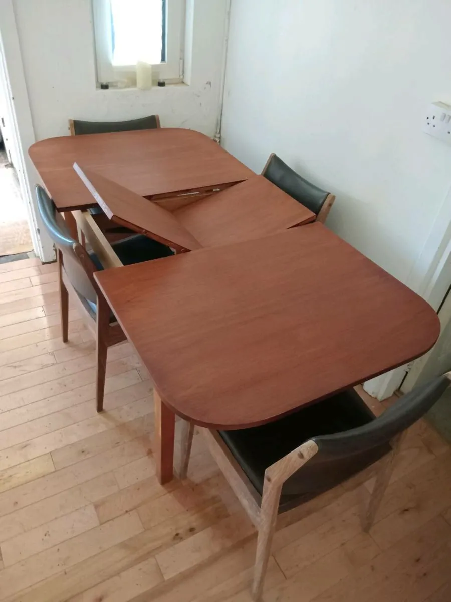 crannac mid century teak/brown leather dining set - Image 1