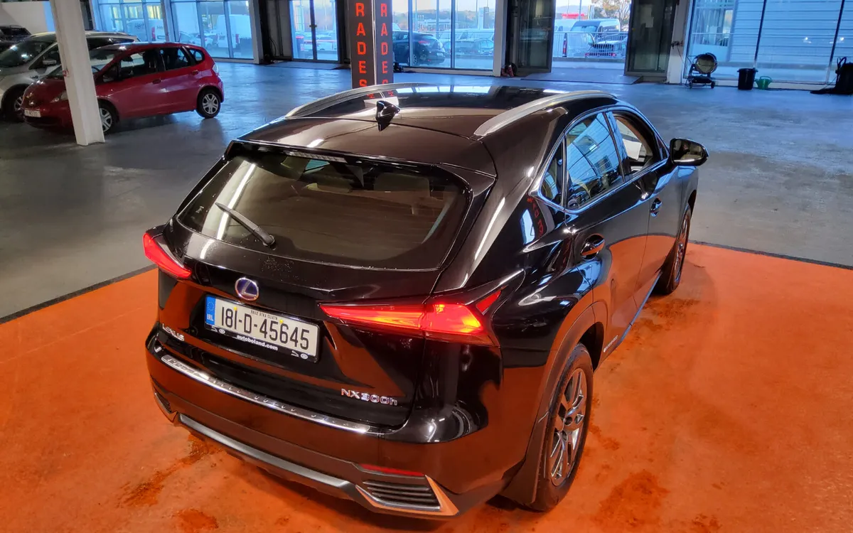 Lexus NX 2018 - Image 4