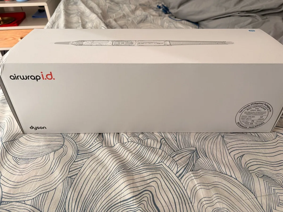 Brand new Dyson Airwrap I.d - Image 2